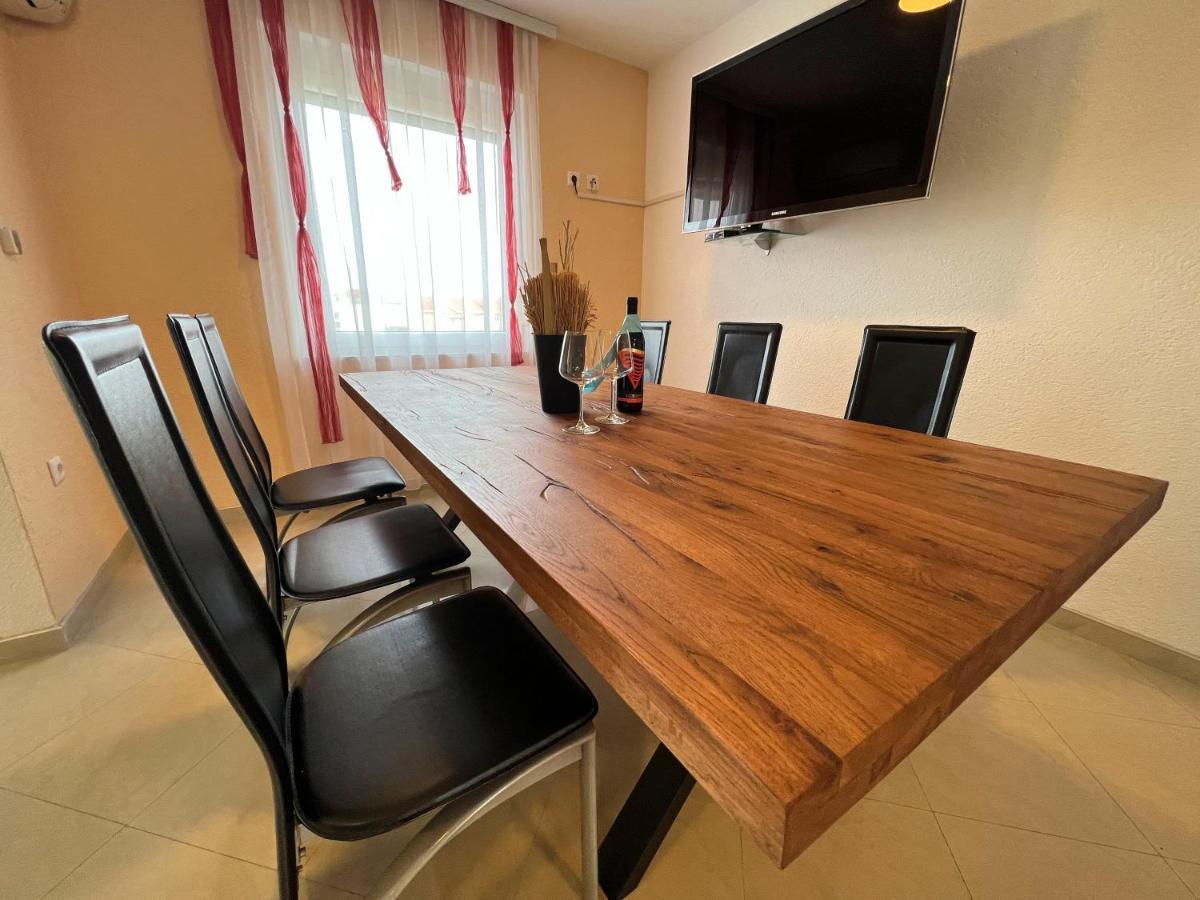 Apartments Dream House Zaton Затон Экстерьер фото